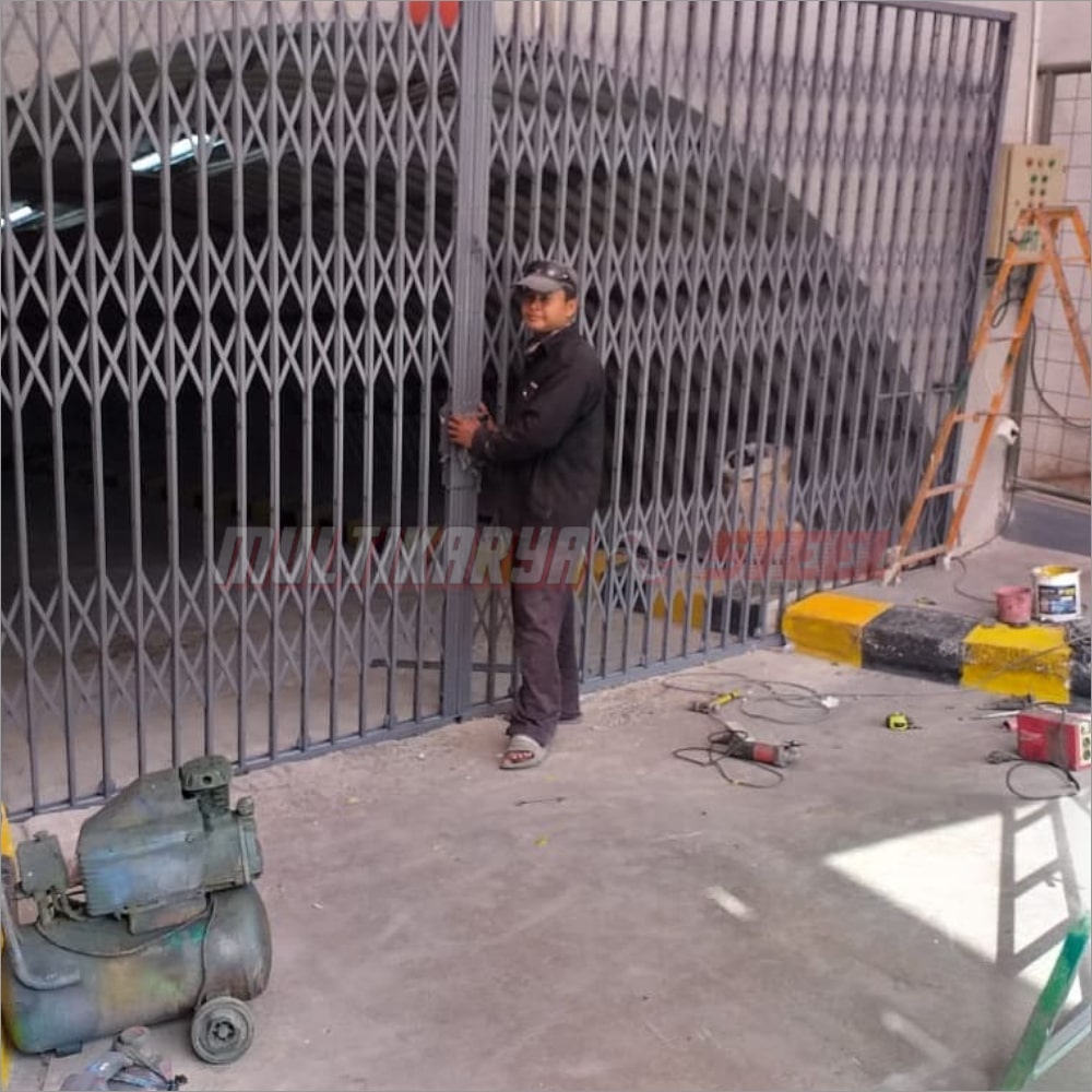 Foto Pintu Harmonika 7 Multi Karya Steel